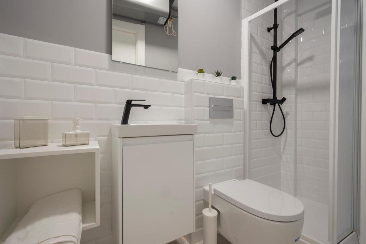Molino Corteza Deluxe 6 Pax กรานาดา ภายนอก รูปภาพ