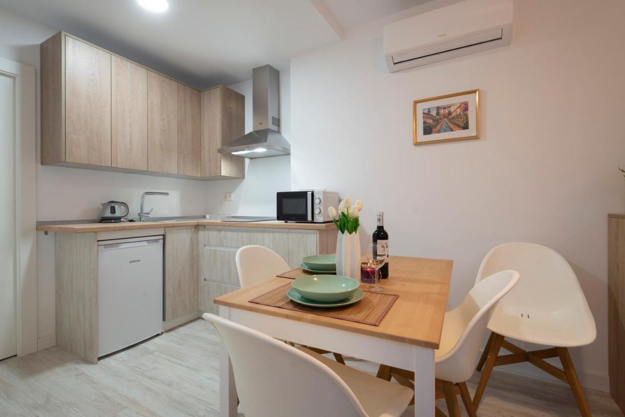 Molino Corteza Deluxe 6 Pax กรานาดา ภายนอก รูปภาพ